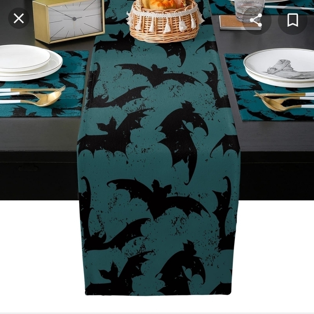 NWT bat table runner and set of 84 3D tiny bats wall decor decoration Halloween